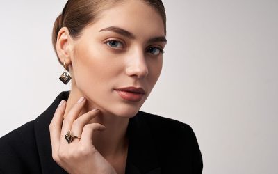 The Meaning Behind Cross Jewelry: More Than Just a Fashion Statement